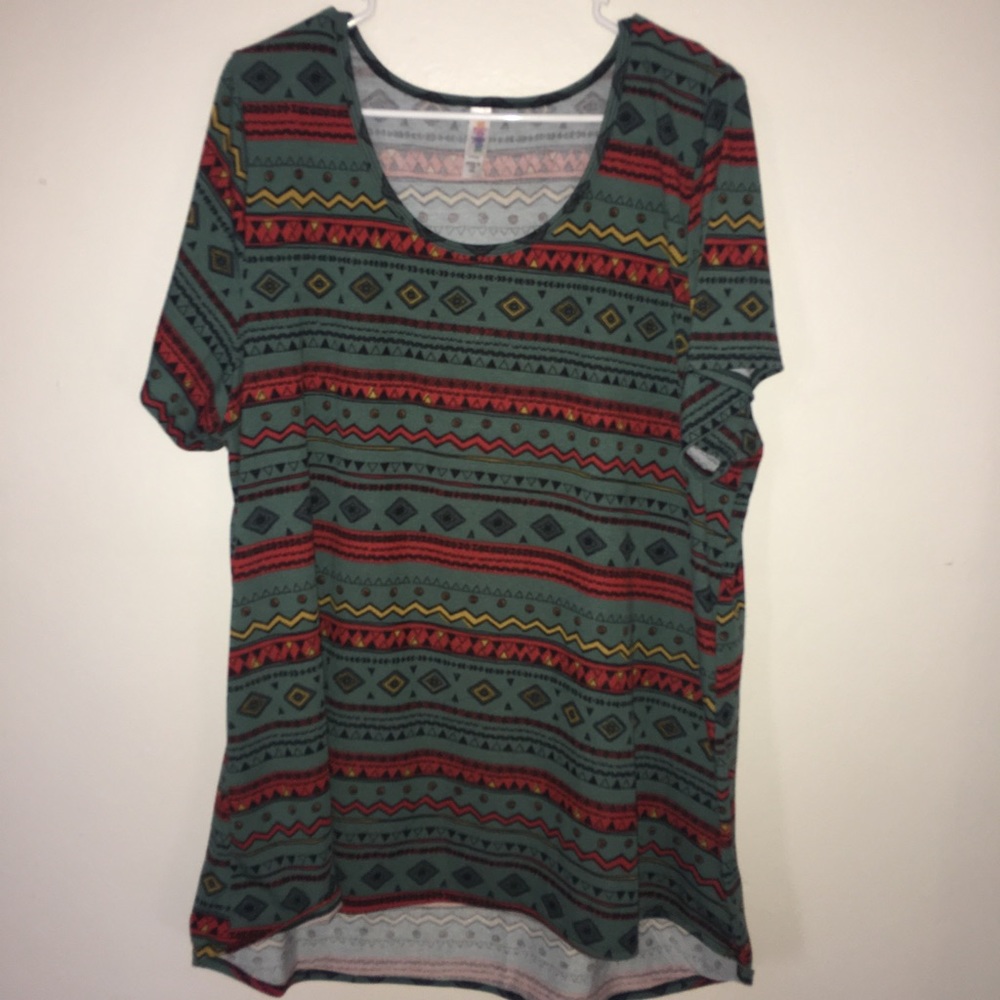 LuLaRoe Classic Tee